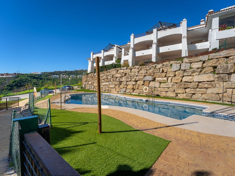 Apartment for Sale in Casares, Malaga 32