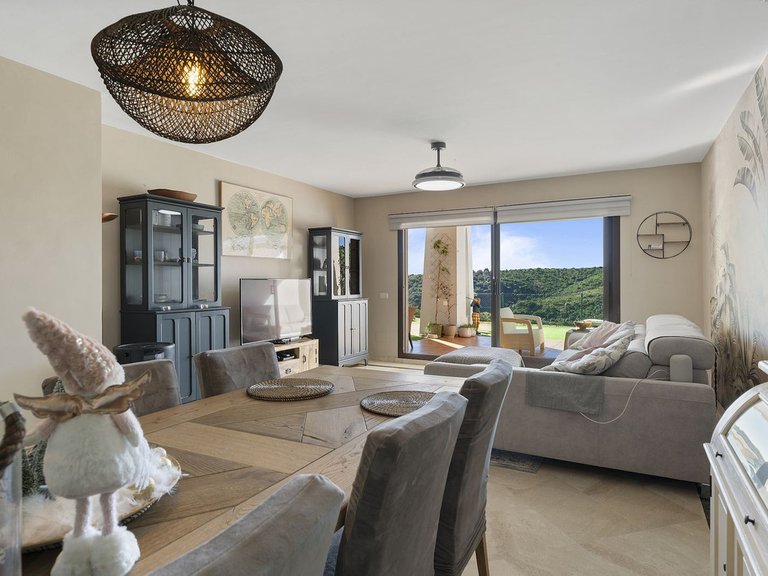 Apartment for Sale in Casares, Malaga 4