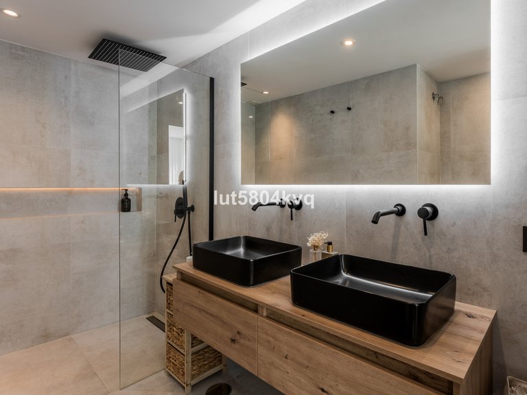 Apartment for Sale in La Quinta, Malaga 10