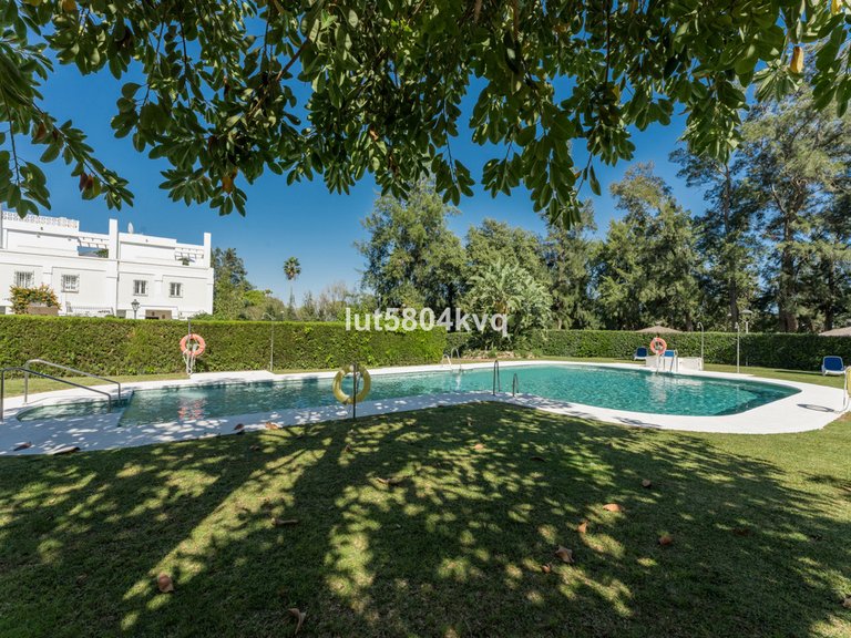 Apartment for Sale in La Quinta, Malaga 24