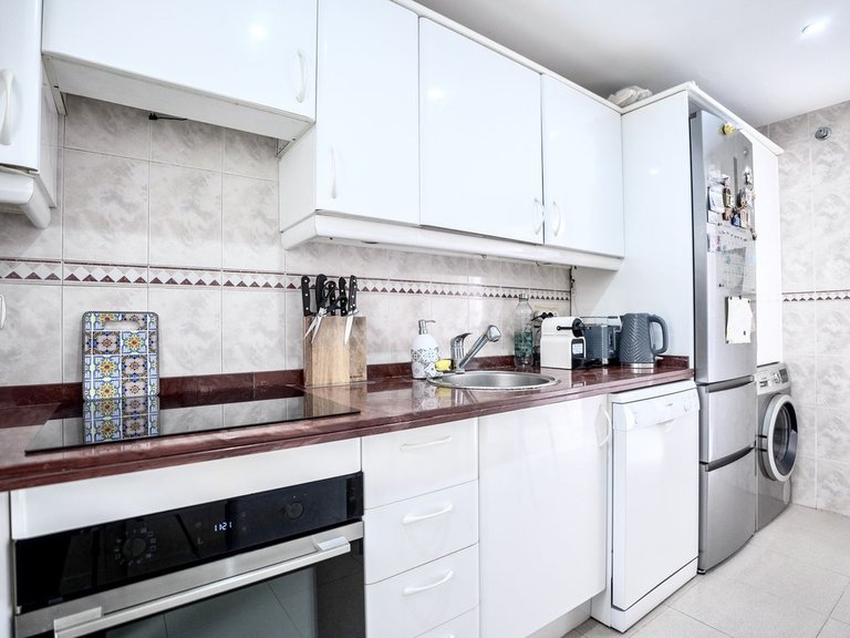 Apartment for Sale in Nueva Andalucía, Malaga 11