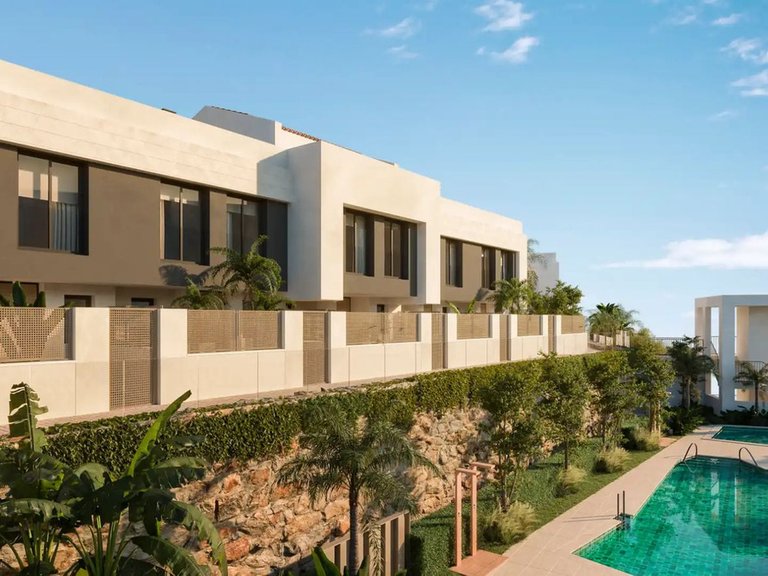 Town House for Sale in Calahonda, Malaga 2