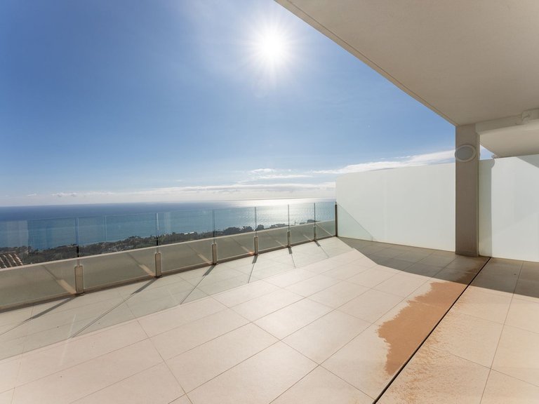Apartment for Sale in Benalmadena Pueblo, Malaga 2