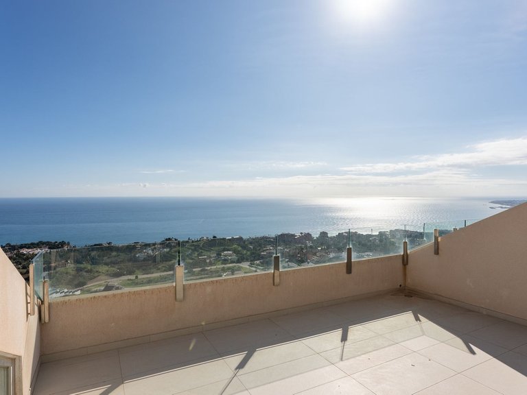 Apartment for Sale in Benalmadena Pueblo, Malaga 23