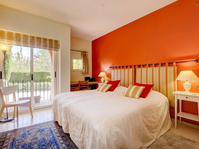 Apartment for Sale in El Paraiso, Malaga 13