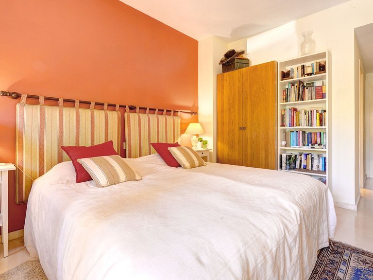 Apartment for Sale in El Paraiso, Malaga 15