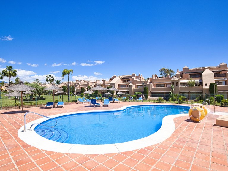 Apartment for Sale in El Paraiso, Malaga 34