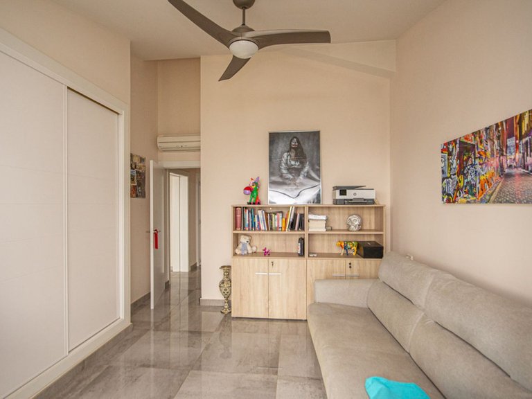 Villa for Sale in La Mairena, Malaga 12