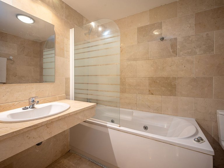 Apartment for Sale in El Faro, Malaga 15