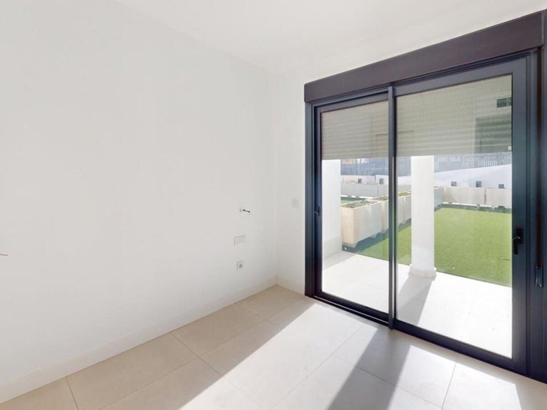 Apartment for Sale in Higueron, Malaga 8
