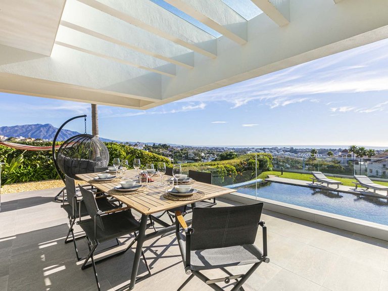 Villa for Sale in Benahavís, Malaga 2