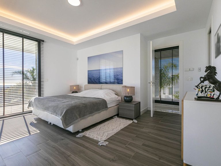 Villa for Sale in Costa del Sol, Benahavís, Malaga 39