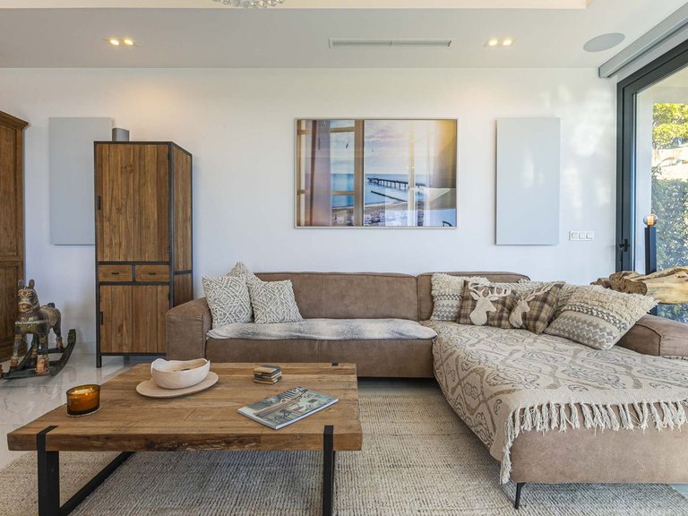 Villa for Sale in Benahavís, Malaga 7