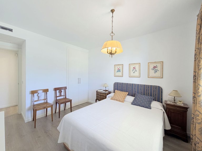 Apartment for Sale in Estepona, Malaga 31