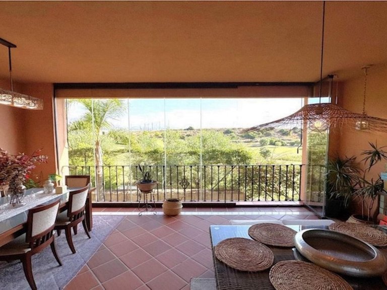 Villa for Sale in Estepona, Malaga 1