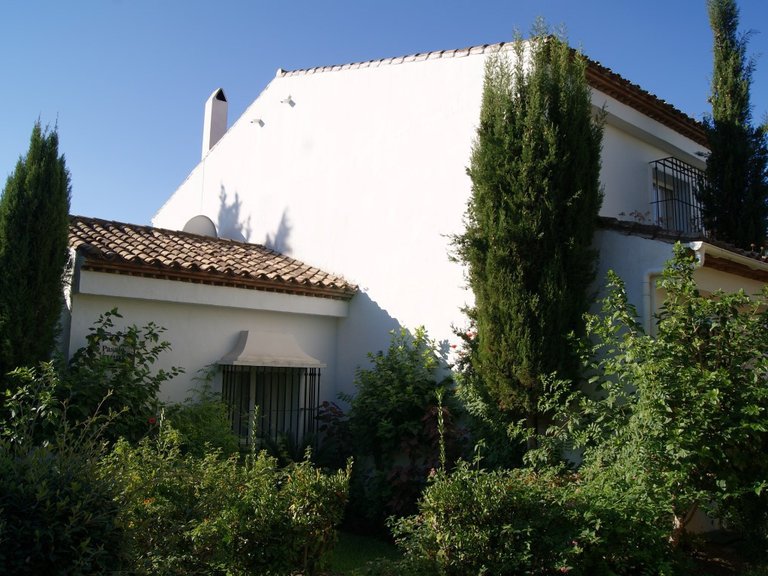 Villa for Sale in El Paraiso, Malaga 2