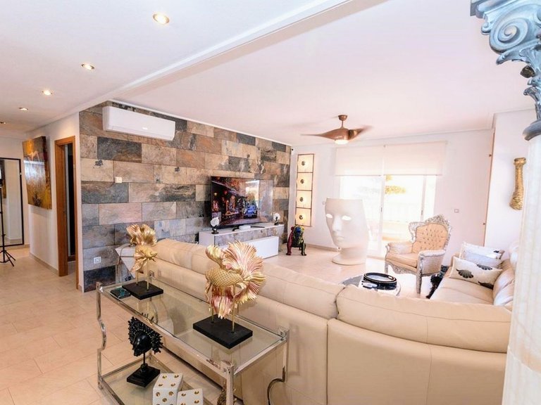 Apartment for Sale in Los Dolses, Alicante 5