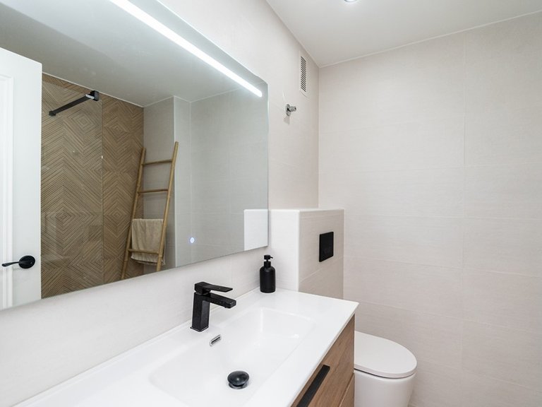 Apartment for Sale in Marbella, Malaga 13