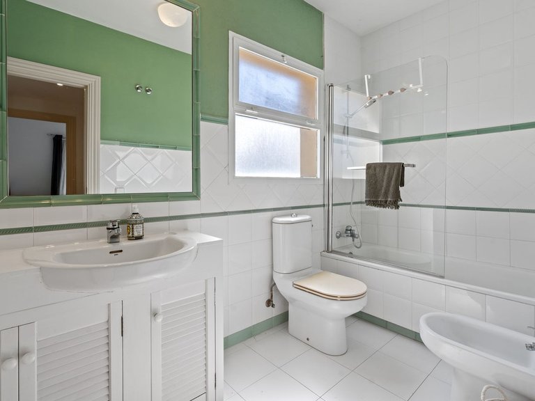 Apartment for Sale in La Quinta, Malaga 16