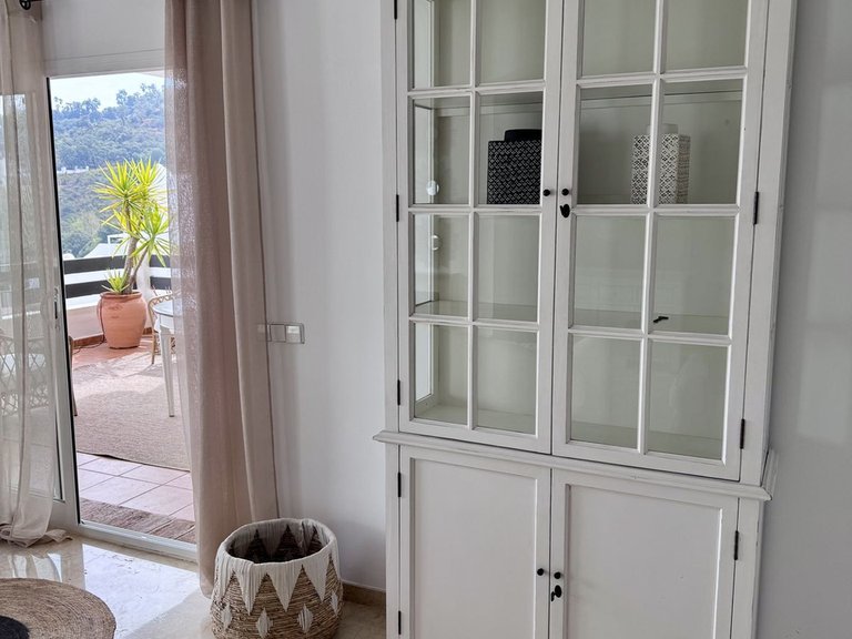 Apartment for Sale in La Mairena, Malaga 11