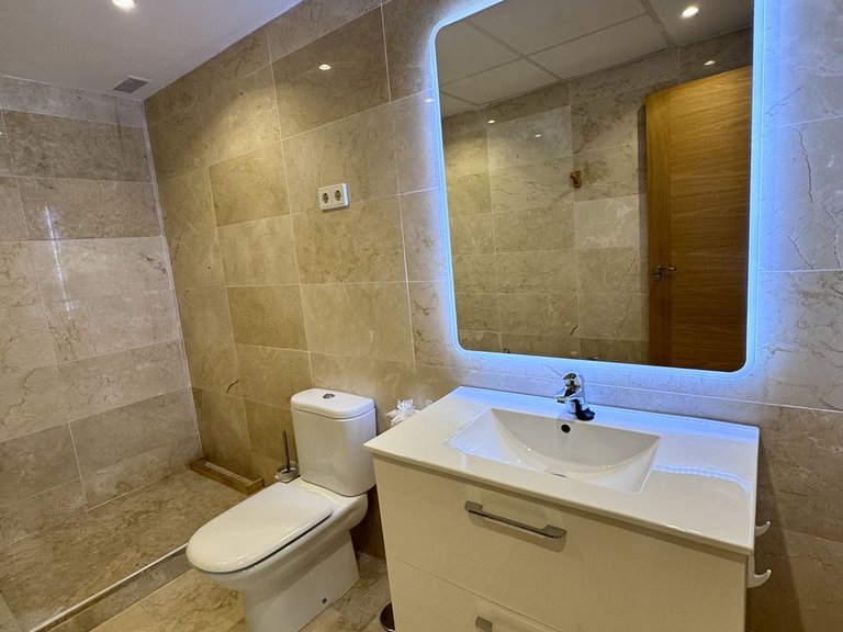 Apartment for Sale in La Mairena, Malaga 28