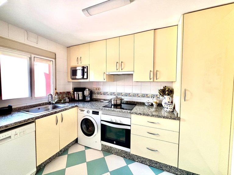 Apartment for Sale in Benalmadena Costa, Malaga 8