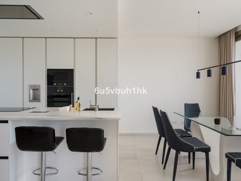 Apartment for Sale in Marbella, Malaga 12
