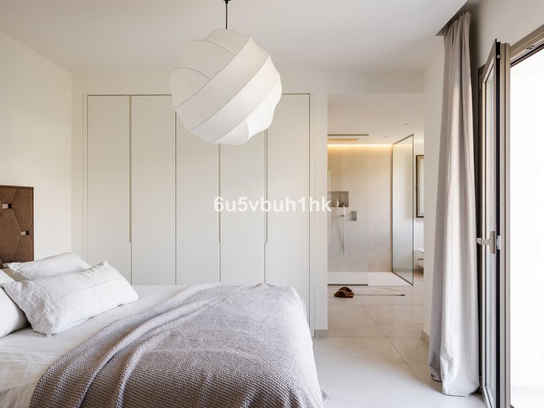 Apartment for Sale in Marbella, Malaga 17