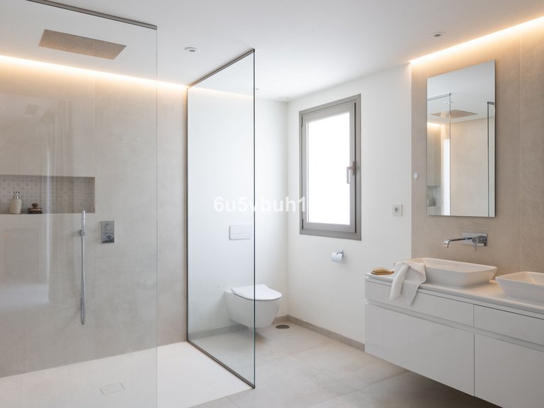 Apartment for Sale in Marbella, Malaga 20