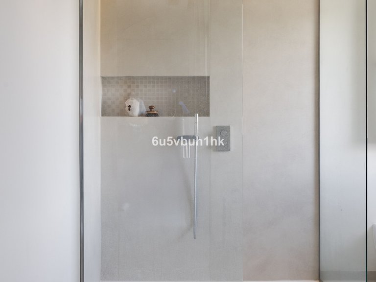 Apartment for Sale in Marbella, Malaga 21