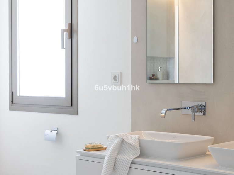 Apartment for Sale in Marbella, Malaga 22