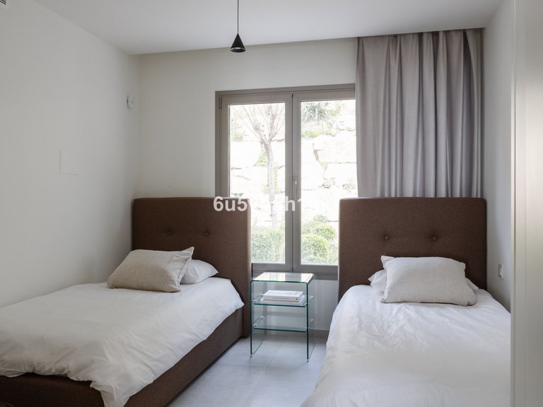 Apartment for Sale in Marbella, Malaga 23