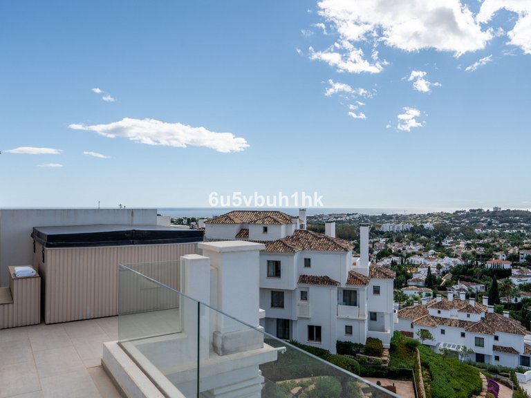 Apartment for Sale in Marbella, Malaga 30