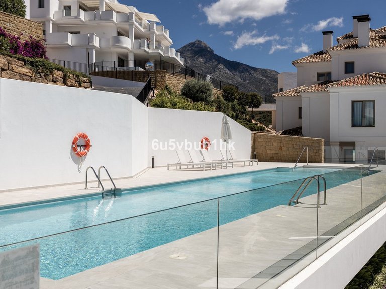 Apartment for Sale in Marbella, Malaga 38