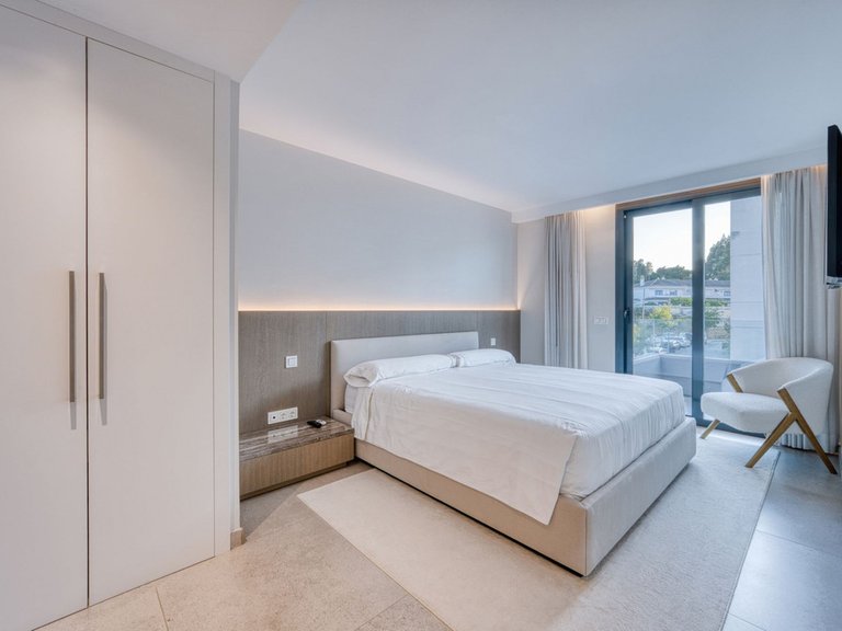 Apartment for Sale in San Pedro De Alcántara, Malaga 20