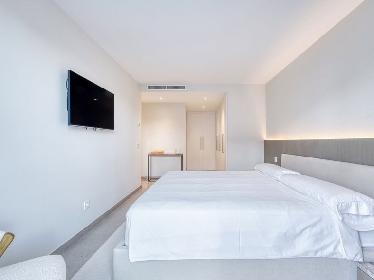 Apartment for Sale in San Pedro De Alcántara, Malaga 22