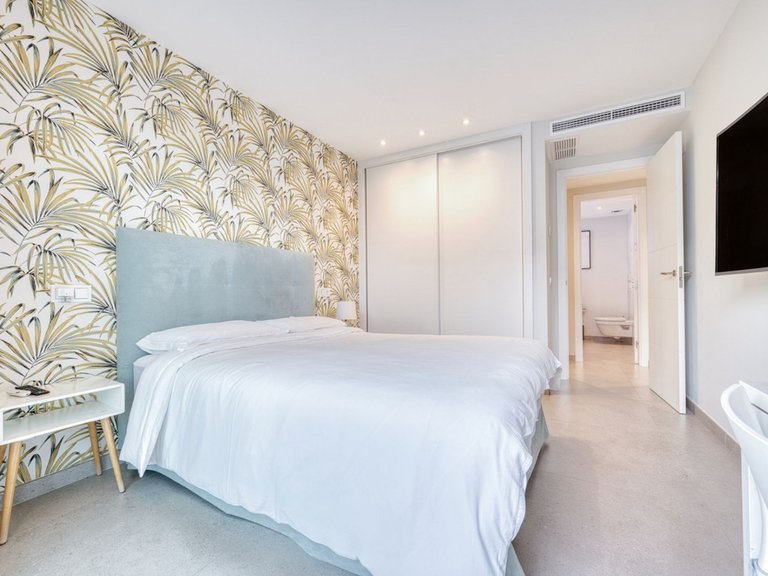 Apartment for Sale in San Pedro De Alcántara, Malaga 24