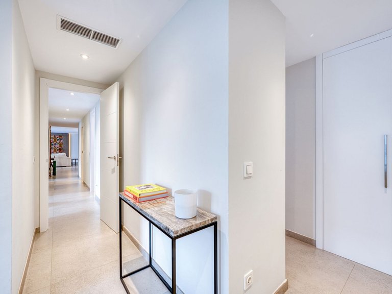 Apartment for Sale in San Pedro De Alcántara, Malaga 35