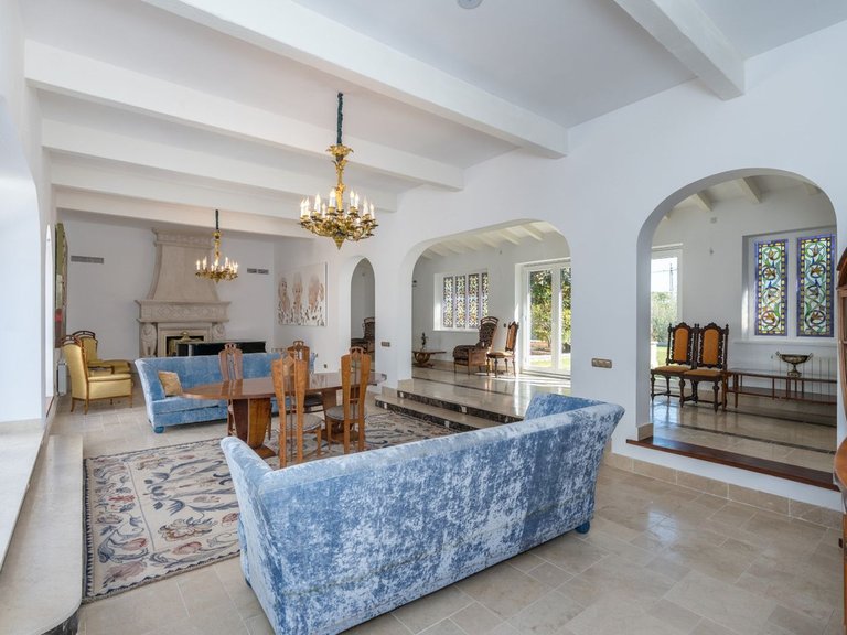 Villa for Sale in Benahavís, Malaga 16