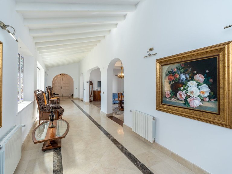Villa for Sale in Benahavís, Malaga 21