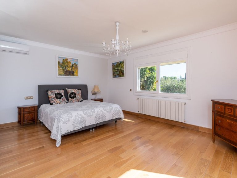 Villa for Sale in Benahavís, Malaga 24