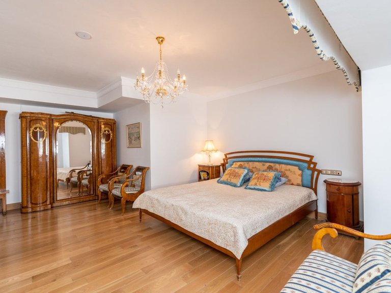 Villa for Sale in Benahavís, Malaga 27