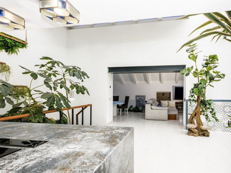 Apartment for Sale in Costa del Sol, Estepona, Malaga 3
