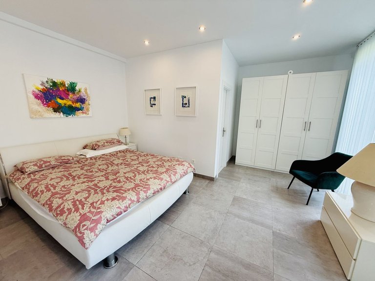 Villa for Sale in Benahavís, Malaga 12