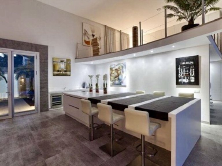 Villa for Sale in Benahavís, Malaga 3