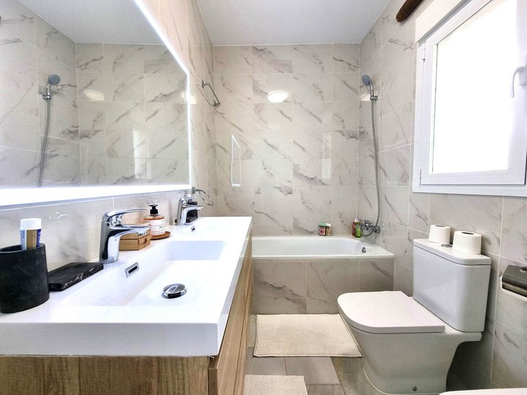 Villa for Sale in Calahonda, Malaga 14