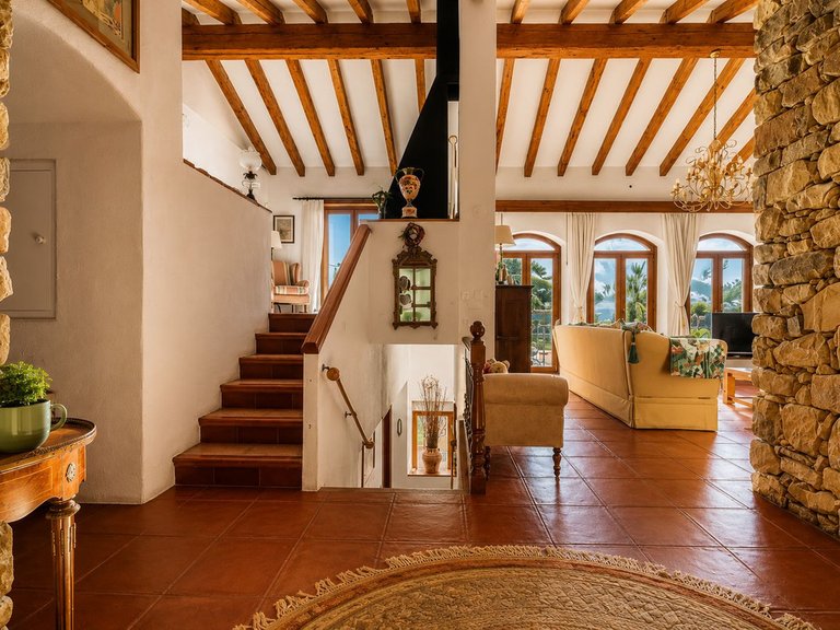 Villa for Sale in Costa del Sol Estepona, Malaga 10