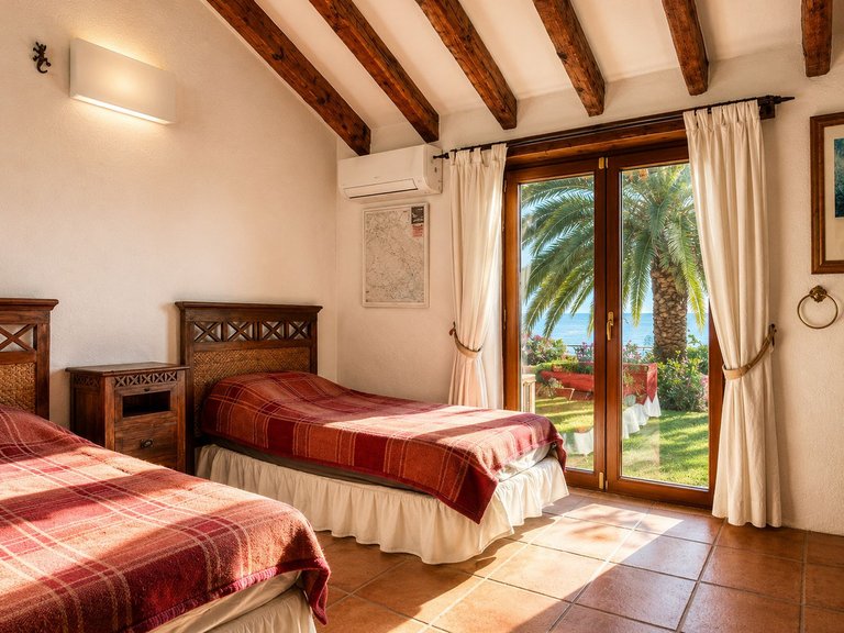 Villa for Sale in Costa del Sol Estepona, Malaga 15
