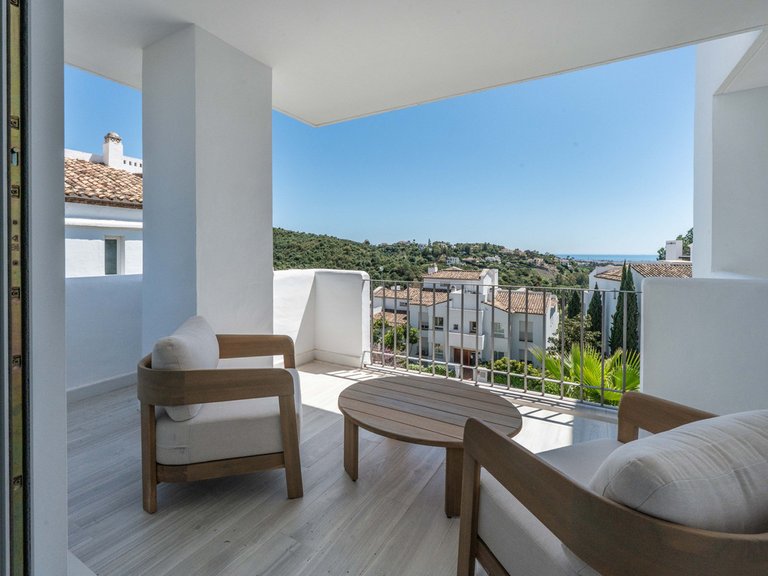Apartment for Sale in Benahavís, Malaga 14