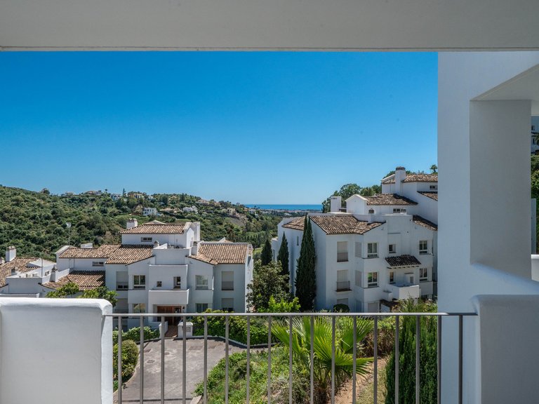 Apartment for Sale in Benahavís, Malaga 15